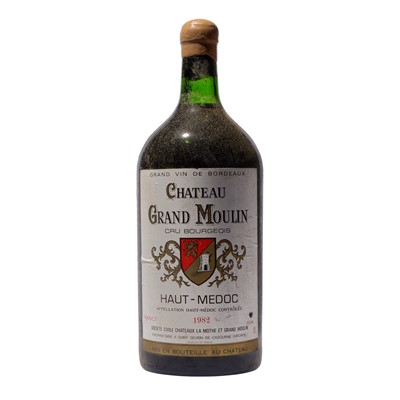 Lot 20 - 1 3 litre 1982 Ch Grand Moulin