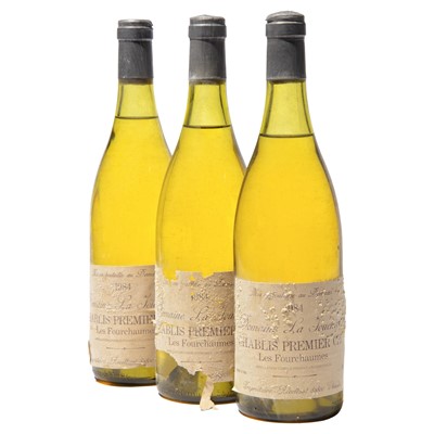 Lot 102 - 12 bottles 1984 Chablis Les Fourchaumes