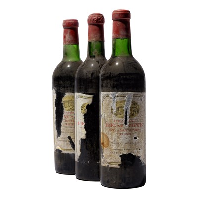 Lot 70 - 9 bottles 1959 Ch Beausite