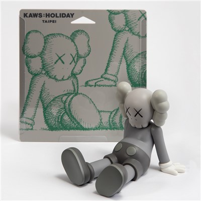 Lot 199 - Kaws (American b.1974), 'Holiday (Grey)', 2019