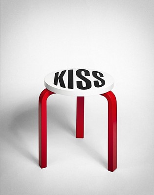 Lot 6 - Barbara Kruger (American 1945-), 'Untitled (Kiss)', 2019