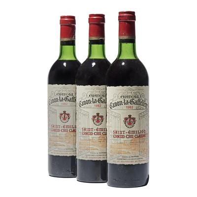 Lot 39 - 12 bottles 1982 Ch Canon La Gaffeliere