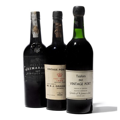 Lot 4 - 3 bottles Mixed Vintage Port