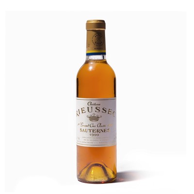 Lot 72 - 4 bottles and.6 half-bottles Mixed Sauternes