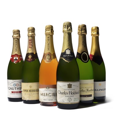Lot 126 - 12 bottles Mixed NV Champagne