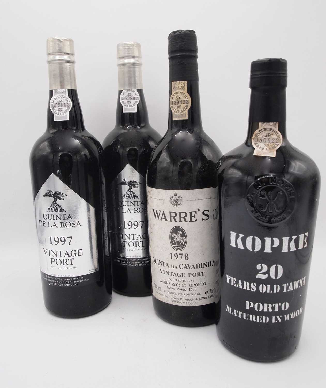 Lot 25 - 4 bottles Mixed Port