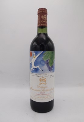 Lot 99 - 1 bottle 1982 Ch Mouton-Rothschild
