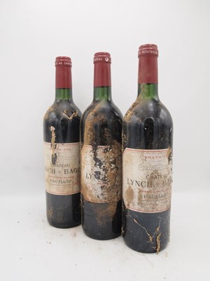 Lot 31 - 12 bottles 2000 Ch Lynch Bages