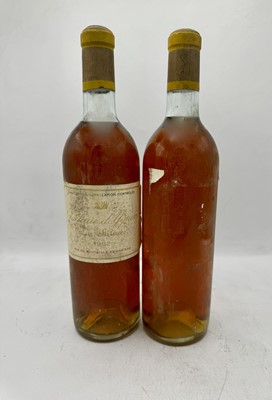 Lot 69 - 2 bottles 1962 Ch d'Yquem