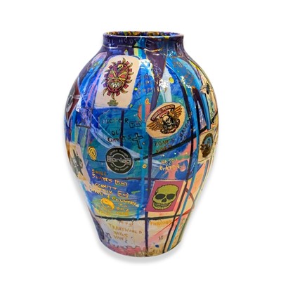 Lot 27 - Dan Baldwin (British 1972-), 'Vase'