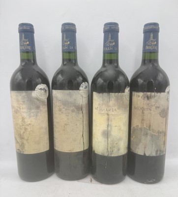 Lot 11 - 11 bottles 2003 Ch Moulin La Bergere