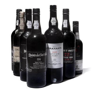 Lot 10 - 8 bottles Mixed Vintage Port