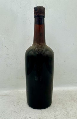 Lot 12 - 1 bottle John Harvey & Sons Oloroso Believed bottled 1950s