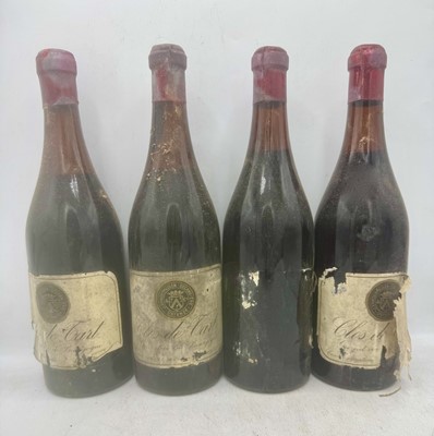 Lot 60 - 12 bottles 1955 Clos de Tart Vandemeulen