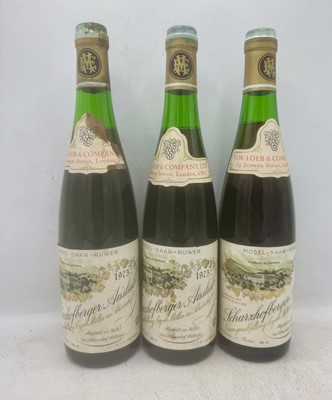 Lot 89 - 3 bottles 1975 Scharzhofberger Auslese E Muller