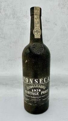 Lot 2 - 1 bottle 1976 Fonseca Guimaraens