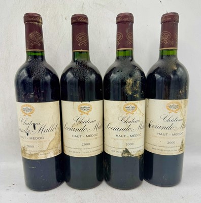 Lot 48 - 11 bottles 2000 Ch Sociando-Mallet