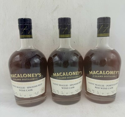 Lot 3 - 6 bottles Mixed Dewars and Macaloney's