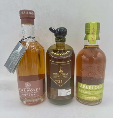 Lot 25 - 6 bottles Mixed International Whiskies