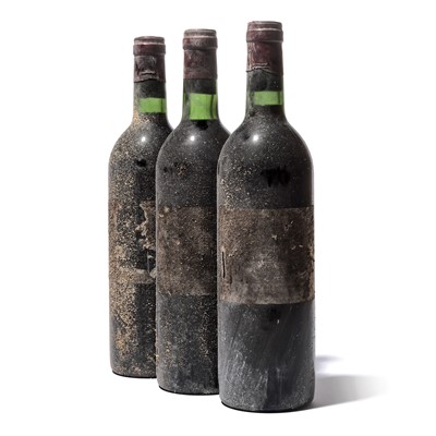 Lot 42 - 10 bottles 1974 Ch Lafite Rothschild