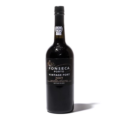 Lot 14 - 12 bottles 2007 Fonseca