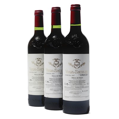 Lot 172 - 3 bottles 1987 Vega-Sicilia