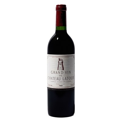 Lot 39 - 12 bottles 1985 Ch Latour